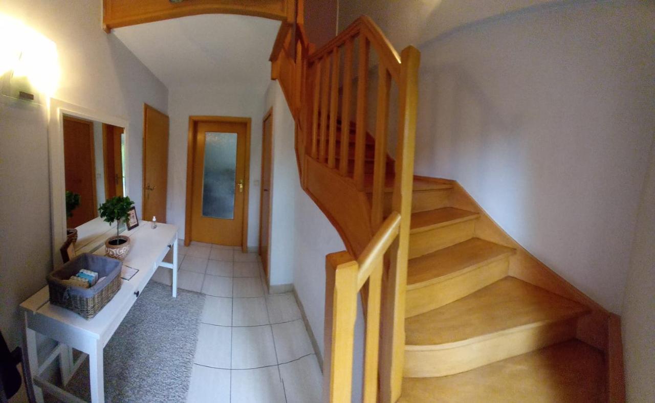 Les Prussiens Hotell Wavre Exteriör bild